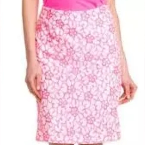 Lilly Pulitzer Hyacinth Fiesta Pink Pique Lace Pencil Skirt - Picture 2 of 12